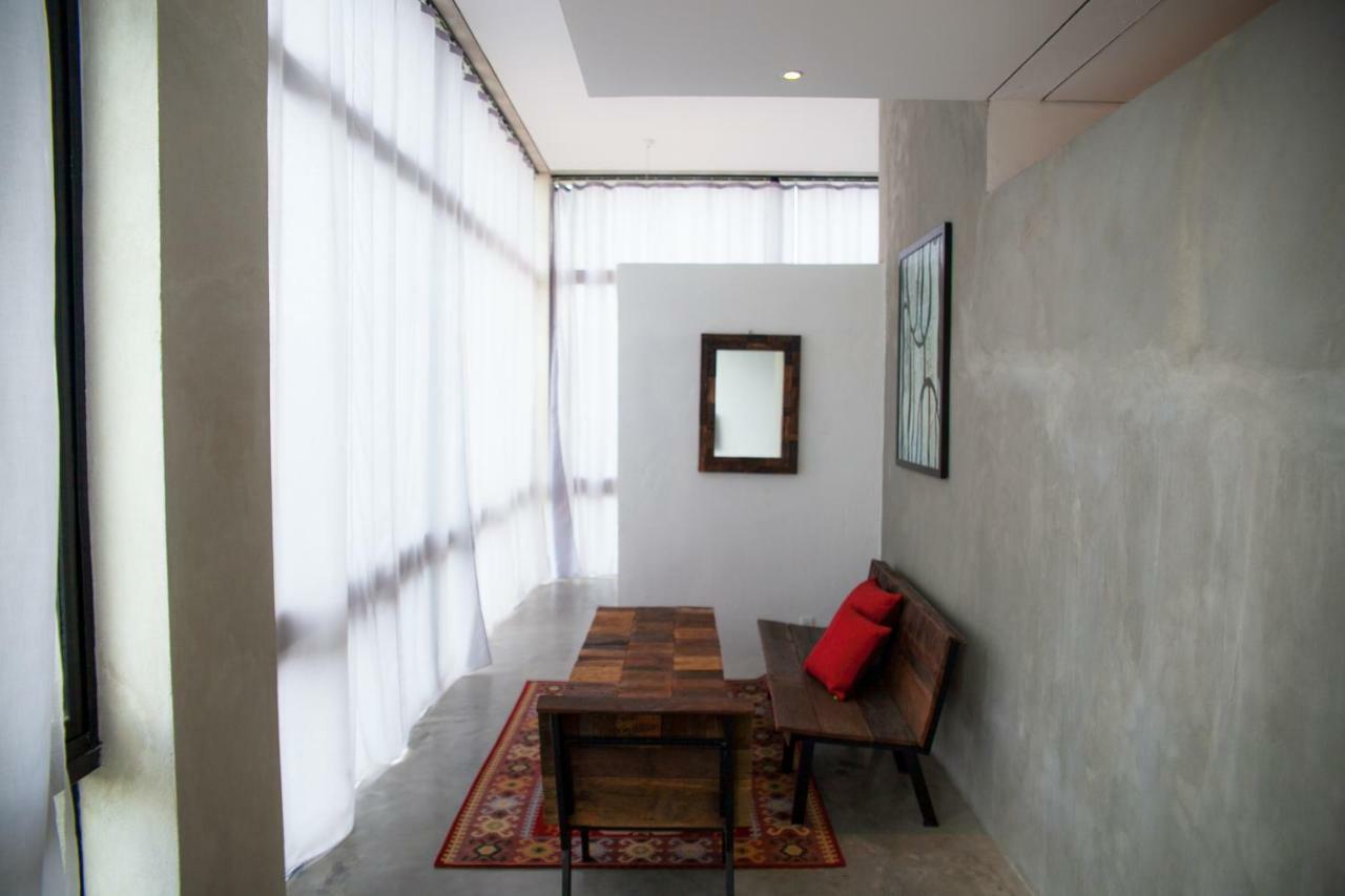 Tamasa Hotel & Apartment Phnom Penh Esterno foto