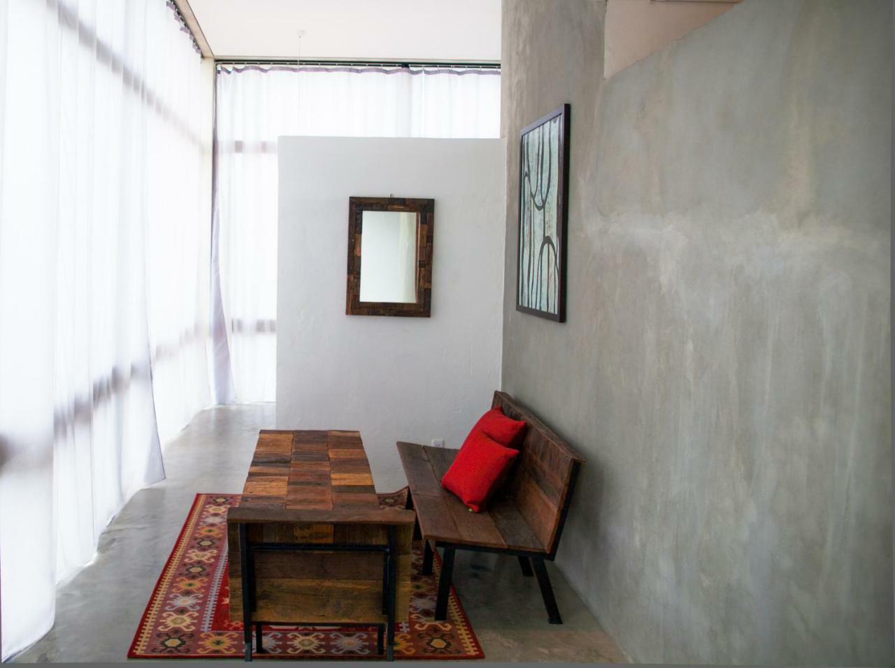 Tamasa Hotel & Apartment Phnom Penh Esterno foto